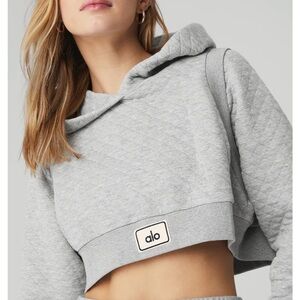 Alo Yoga hoodie size medium